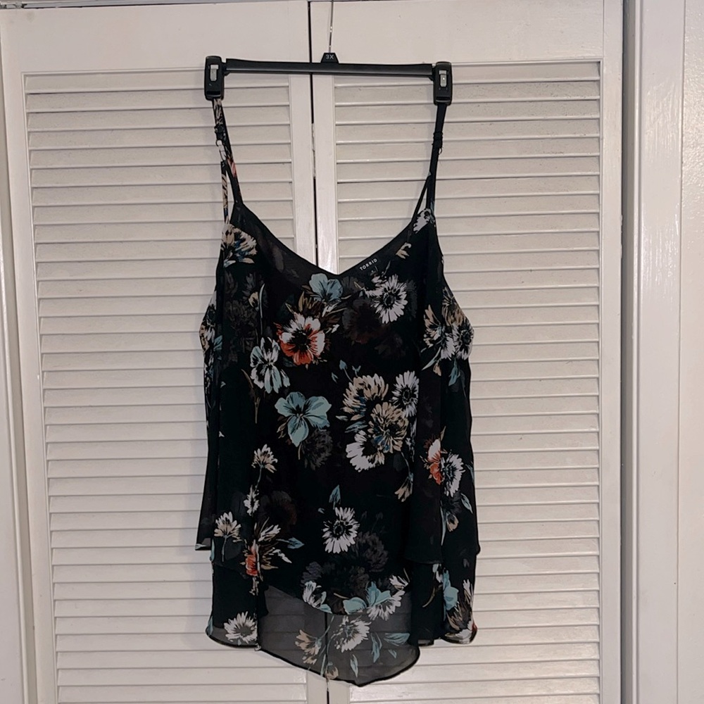 Torrid Size 4 Thin Strap Tank Top